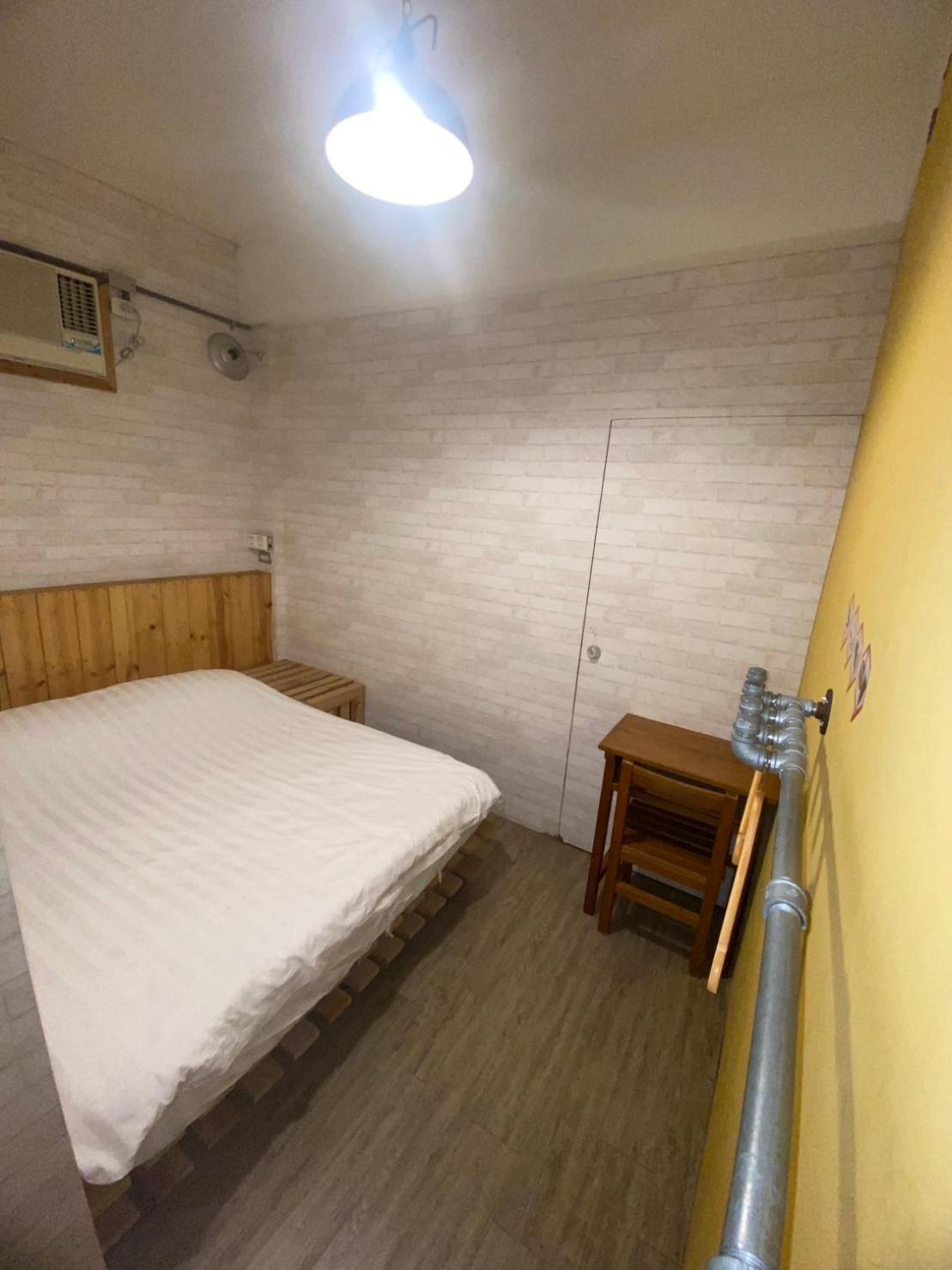 Hive Bed And Backpacker蜂巢膠囊旅店 Hostel Hualien City Exterior photo